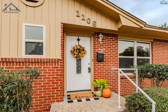 1106 SHADY LANE, Burkburnett, TX 76354