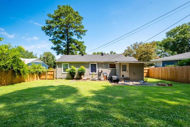6609 Kavanaugh Place, Little Rock, AR 72207