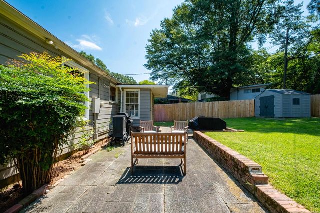 6609 Kavanaugh Place, Little Rock, AR 72207