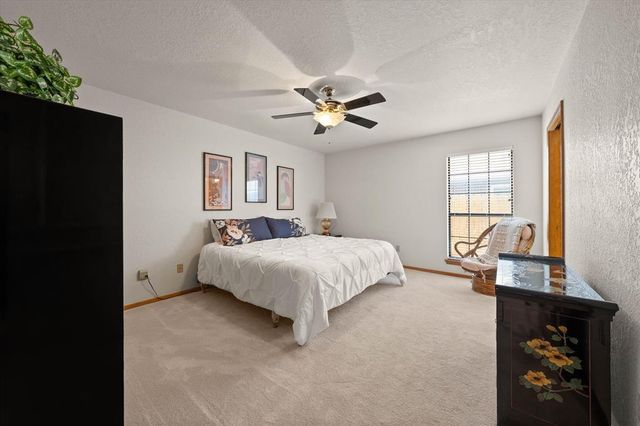 516 NW 143 Street, Edmond, OK 73012