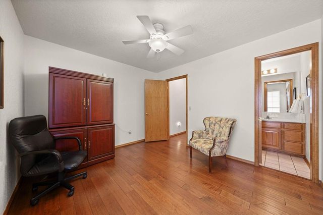 516 NW 143 Street, Edmond, OK 73012