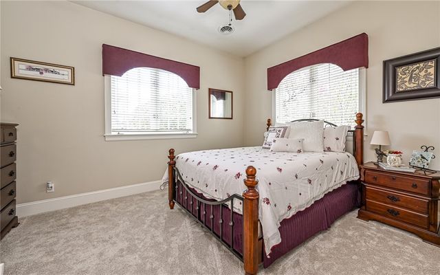 202 Rolling Hills Drive, Marshall, PA 15090