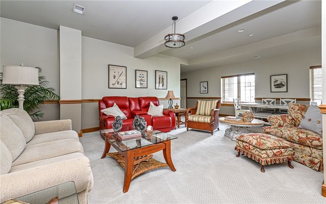 202 Rolling Hills Drive, Marshall, PA 15090