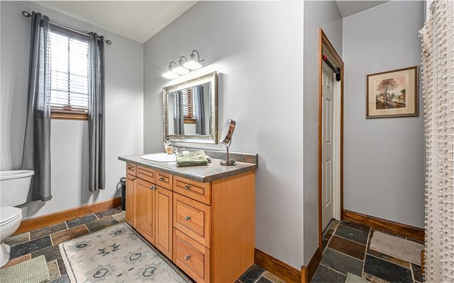 202 Rolling Hills Drive, Marshall, PA 15090