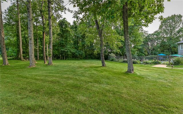 202 Rolling Hills Drive, Marshall, PA 15090