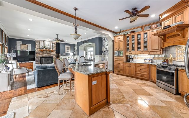 202 Rolling Hills Drive, Marshall, PA 15090