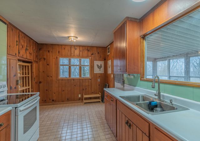 4825 Whites Road, Ryland Heights, KY 41015