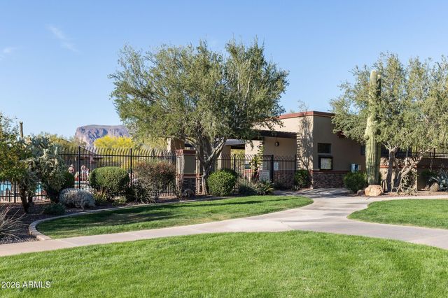 4327 S LAS VILLA Way, Gold Canyon, AZ 85118