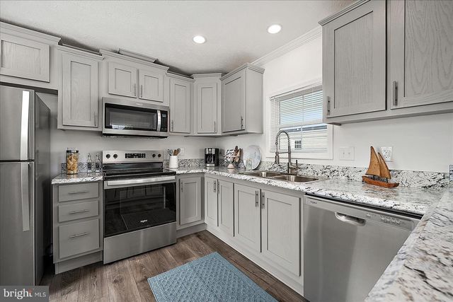 12421 BEACH LIFE LN, Ocean City, MD 21842