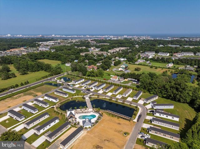 12421 BEACH LIFE LN, Ocean City, MD 21842