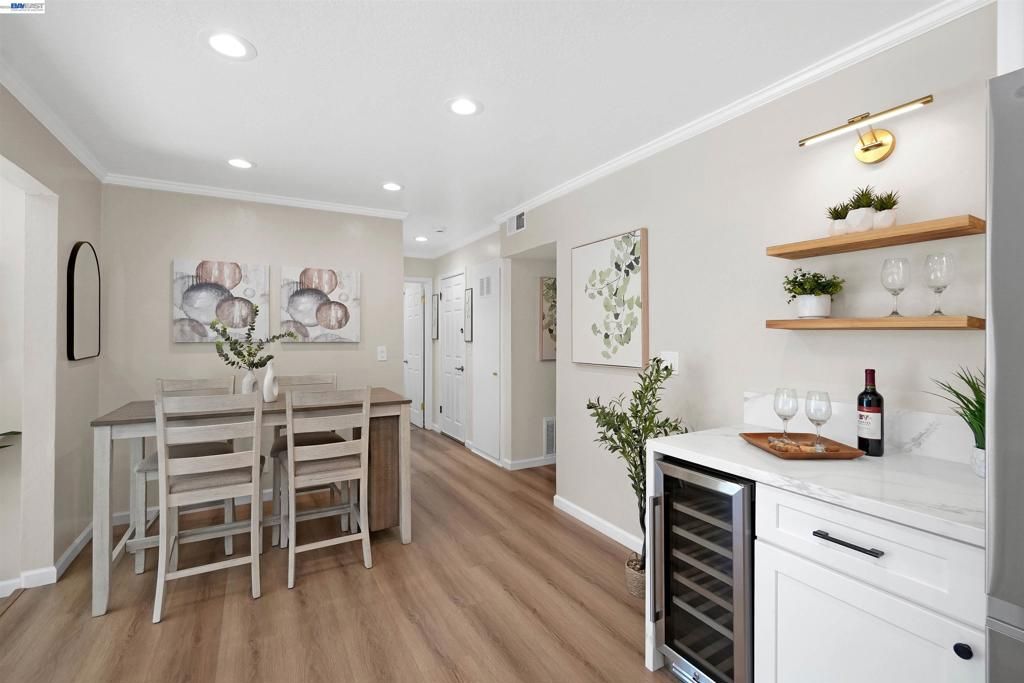 Image 18 of property listing at 9519 Broadmoor Dr, San Ramon, CA 94583