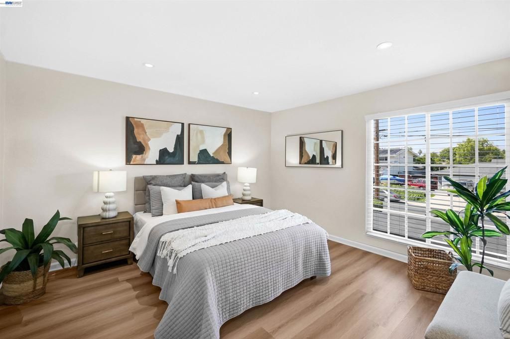 Image 21 of property listing at 9519 Broadmoor Dr, San Ramon, CA 94583