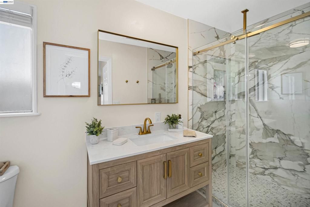 Image 24 of property listing at 9519 Broadmoor Dr, San Ramon, CA 94583