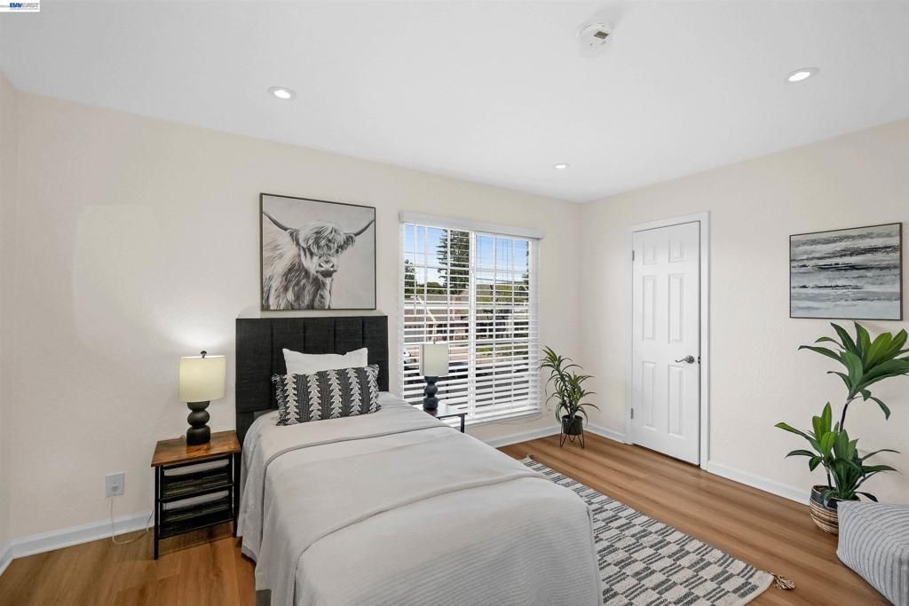 Image 28 of property listing at 9519 Broadmoor Dr, San Ramon, CA 94583