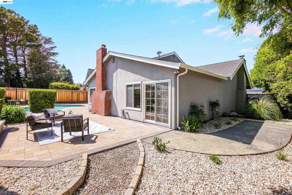 Image 36 of property listing at 9519 Broadmoor Dr, San Ramon, CA 94583