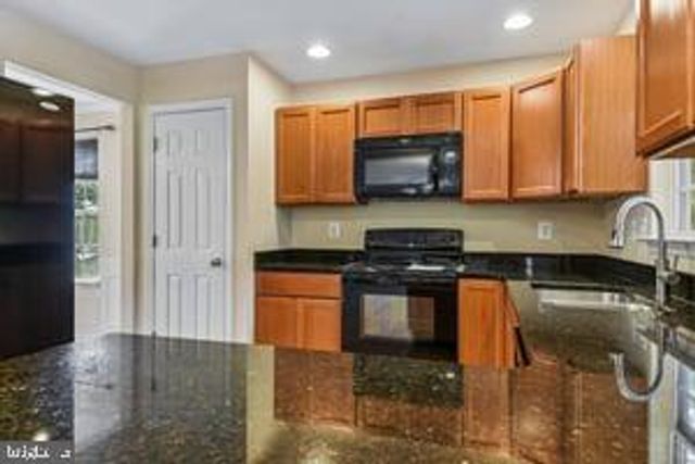 5870 DEER RIDGE LN, Elkridge, MD 21075