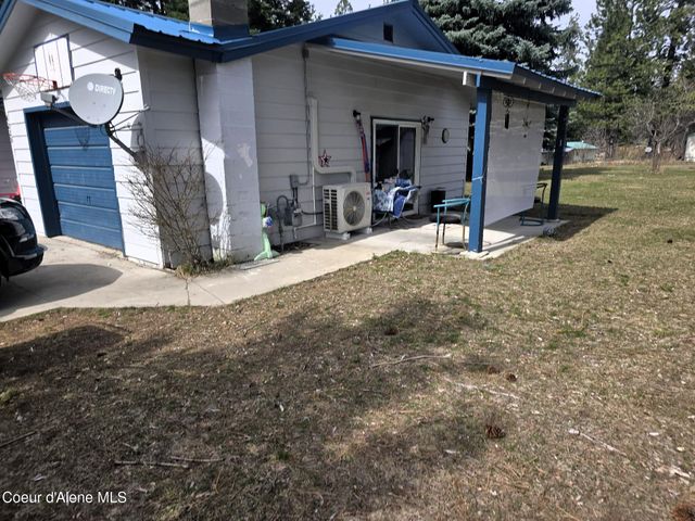6225 W Rhode Island ST, Spirit Lake, ID 83869