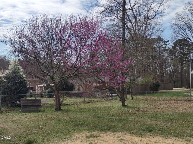 204 Kirvin Court, Knightdale, NC 27545