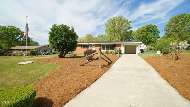 204 Kirvin Court, Knightdale, NC 27545