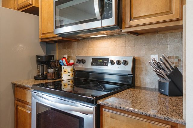 5410 Regent Road, Bentonville, AR 72713