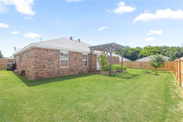 5410 Regent Road, Bentonville, AR 72713