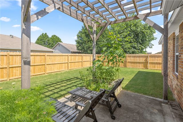 5410 Regent Road, Bentonville, AR 72713