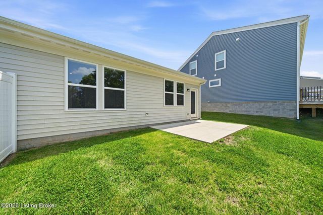 10049 Windcrest Farms Ln, Louisville, KY 40291