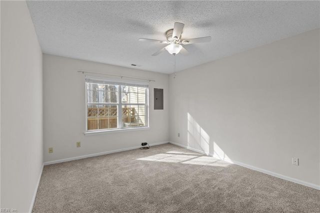 847 Masters TRL, Newport News, VA 23602