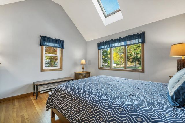 32 Lindsay Road, Hooksett, NH 03106