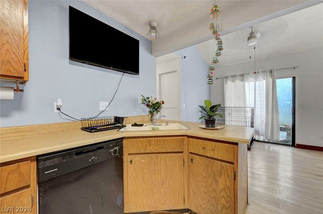 108 Sirnoble Street, Las Vegas, NV 89110
