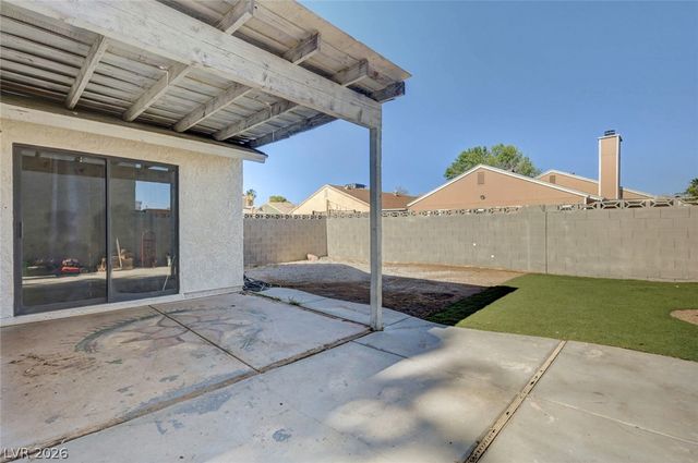 108 Sirnoble Street, Las Vegas, NV 89110