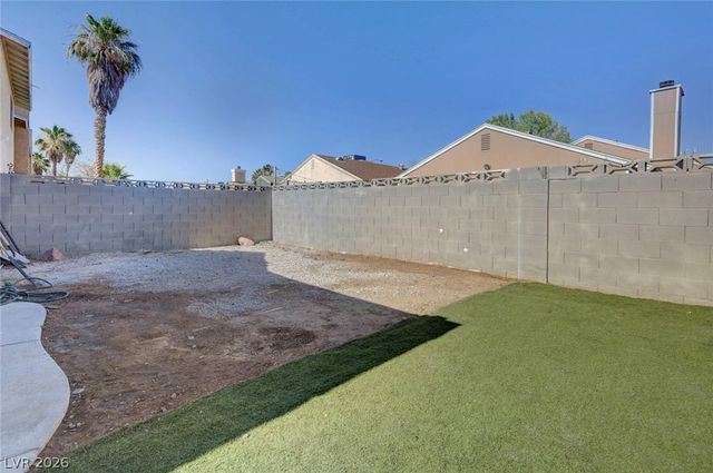 108 Sirnoble Street, Las Vegas, NV 89110