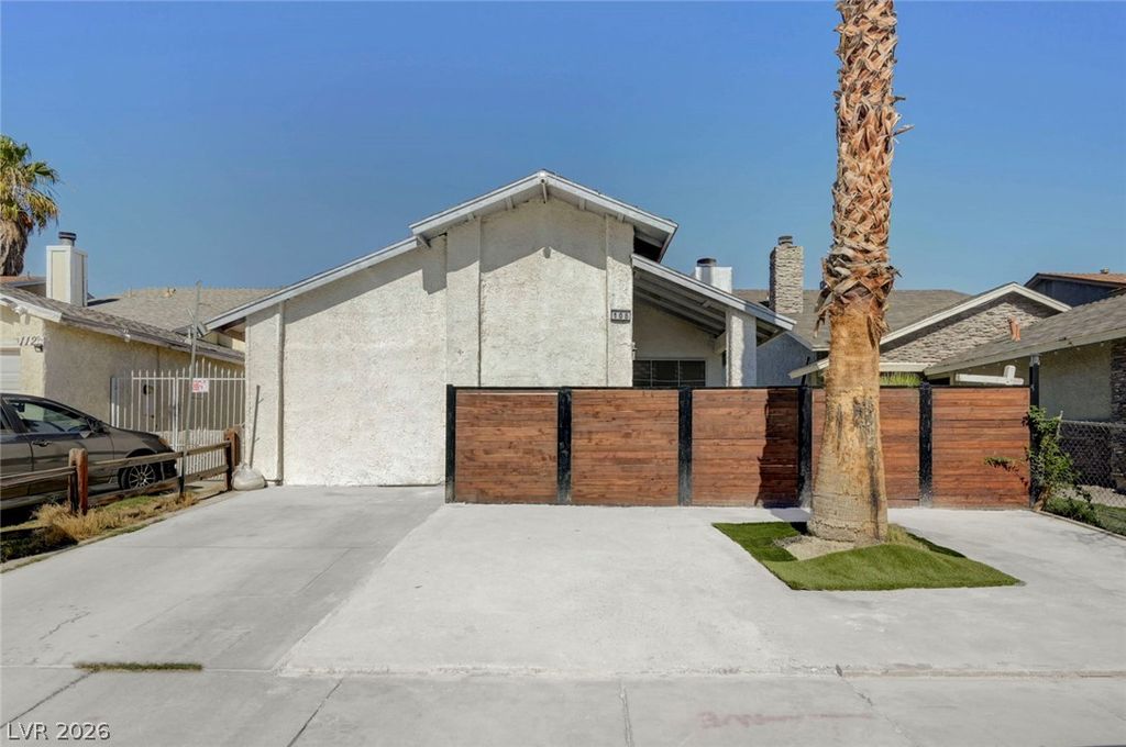 108 Sirnoble Street, Las Vegas, NV 89110