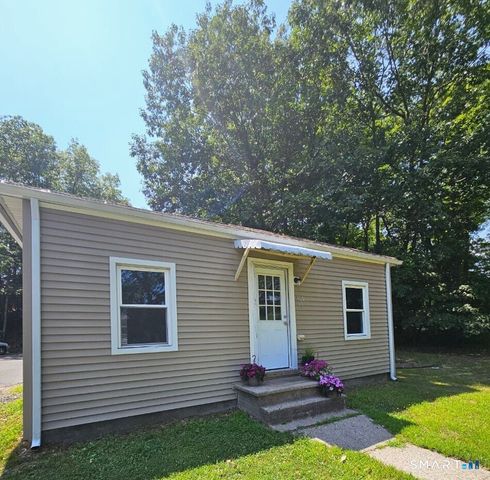 916 Middle Street, Bristol, CT 06010