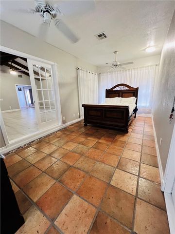 6696 Fm 1833, Robstown, TX 78380