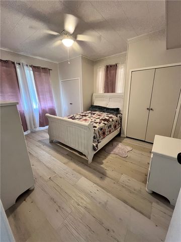 6696 Fm 1833, Robstown, TX 78380