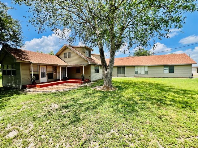 6696 Fm 1833, Robstown, TX 78380