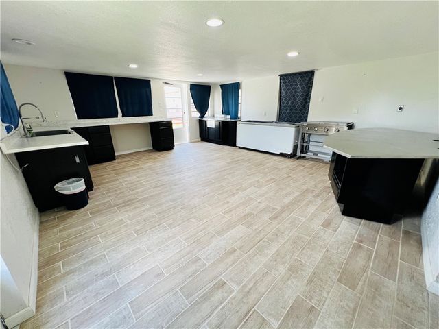 6696 Fm 1833, Robstown, TX 78380