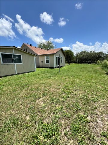 6696 Fm 1833, Robstown, TX 78380