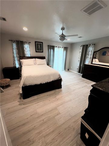 6696 Fm 1833, Robstown, TX 78380