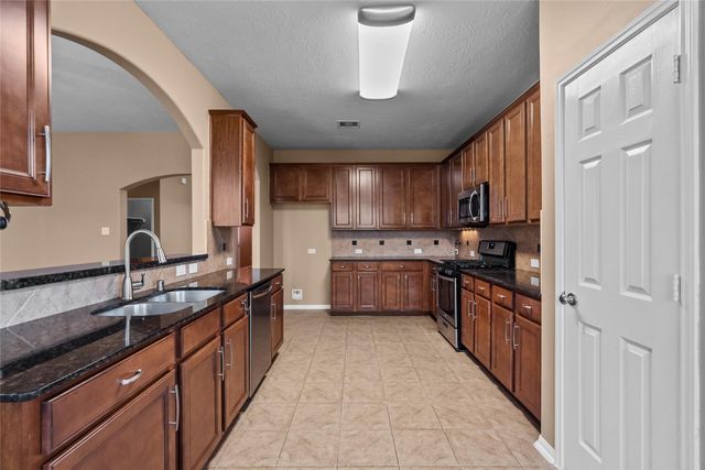 803 Arlington Pointe Drive, League City, TX 77573