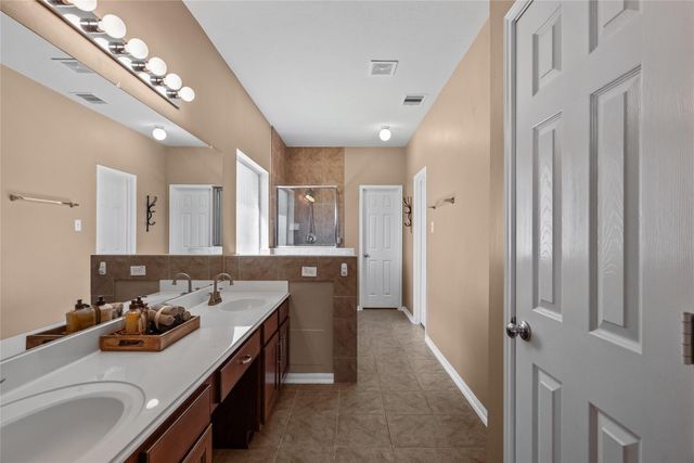 803 Arlington Pointe Drive, League City, TX 77573