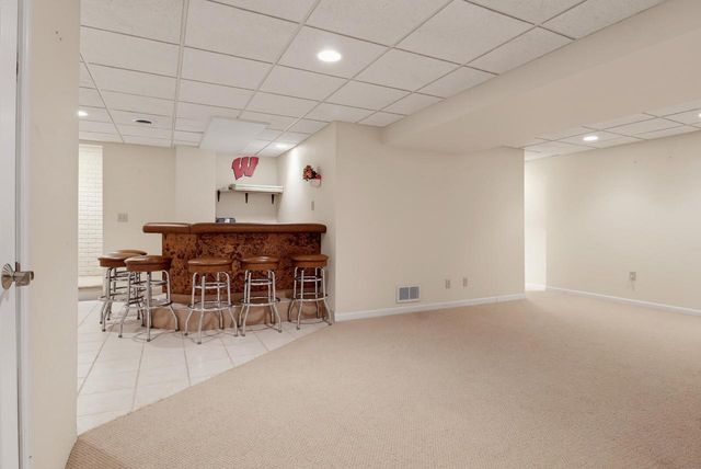 10348 S Robin LANE, Oak Creek, WI 53154