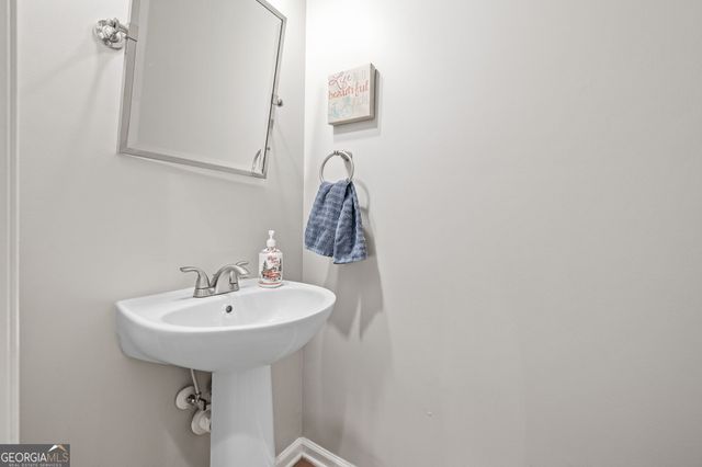 7840 Keepsake Lane, Flowery Branch, GA 30542