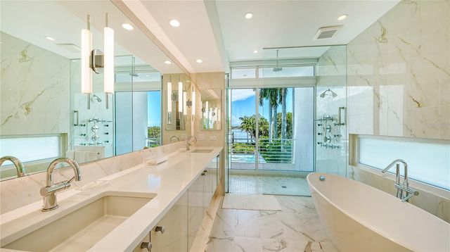 246 MORNINGSIDE DRIVE, Sarasota, FL 34236