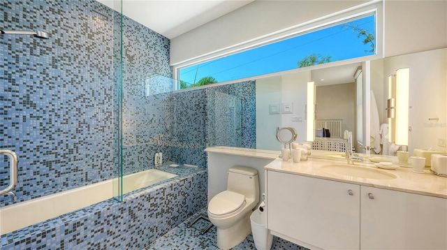 246 MORNINGSIDE DRIVE, Sarasota, FL 34236
