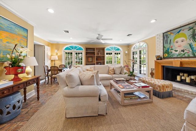 100 SARASOTA ROAD, Belleair, FL 33756