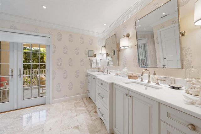 100 SARASOTA ROAD, Belleair, FL 33756