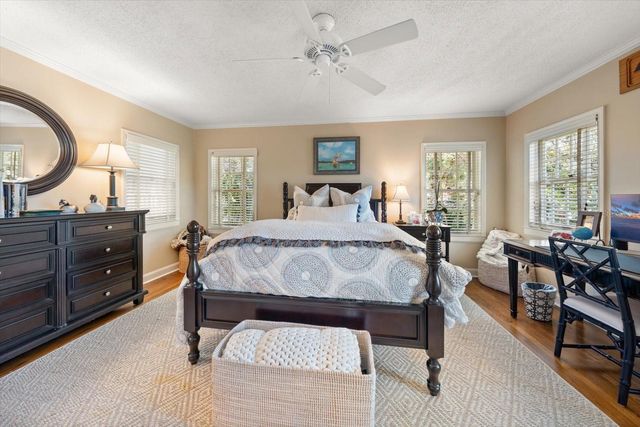 100 SARASOTA ROAD, Belleair, FL 33756