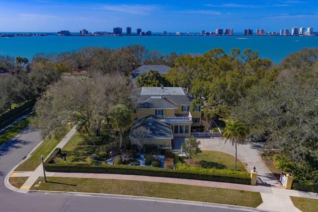 100 SARASOTA ROAD, Belleair, FL 33756